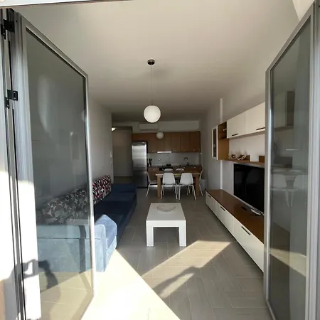 A Casa Di Eri * Vlorë